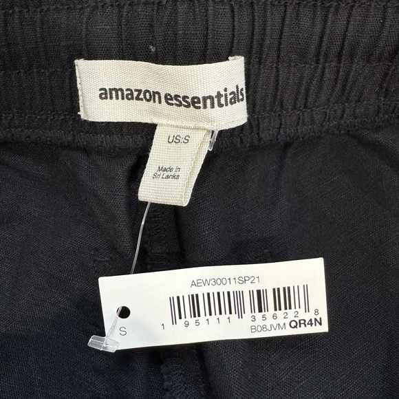 Amazon Essentials Black Women’s Draw String Joggers with Pockets (S) - Picture 8 of 9
